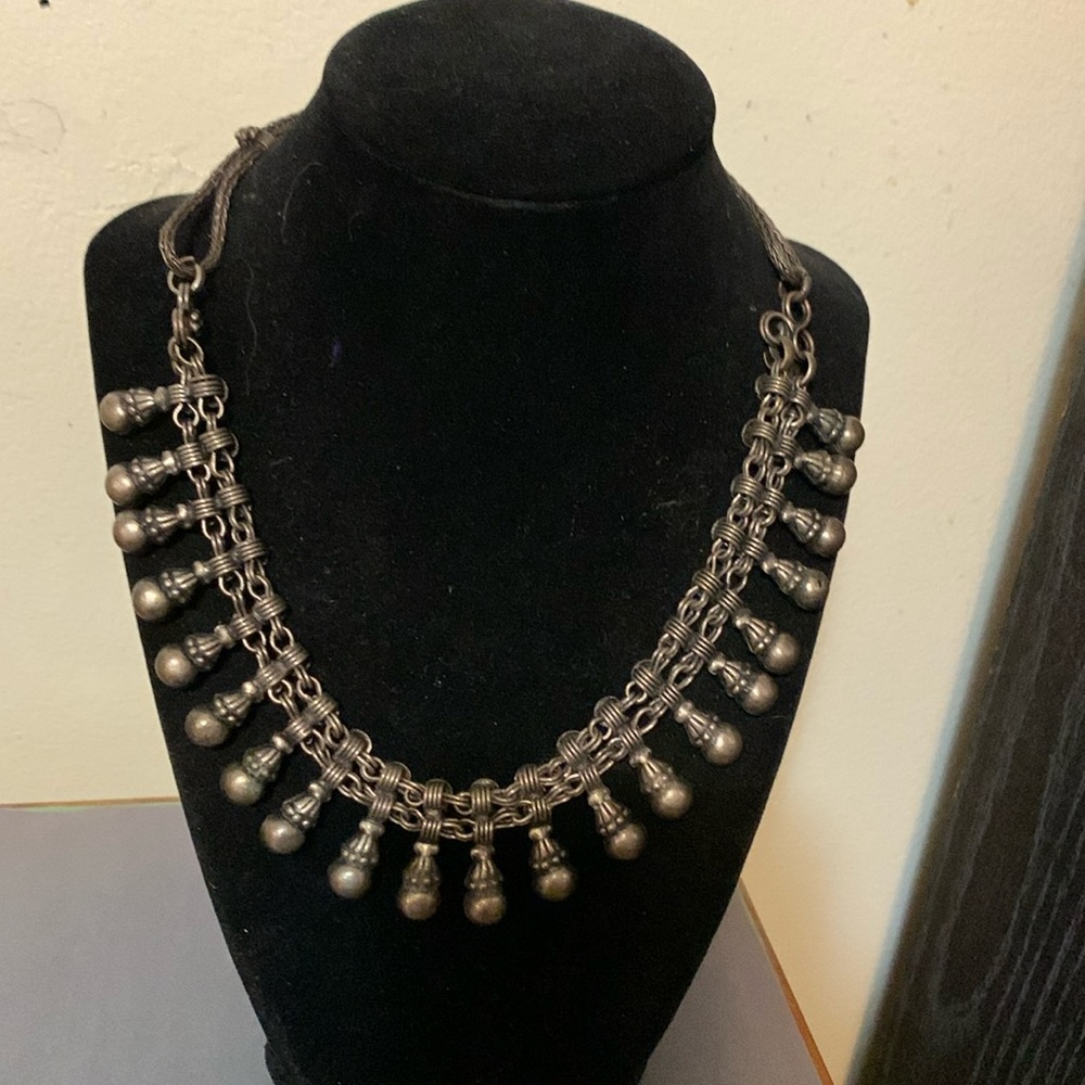 Unique necklace 16 1/2”